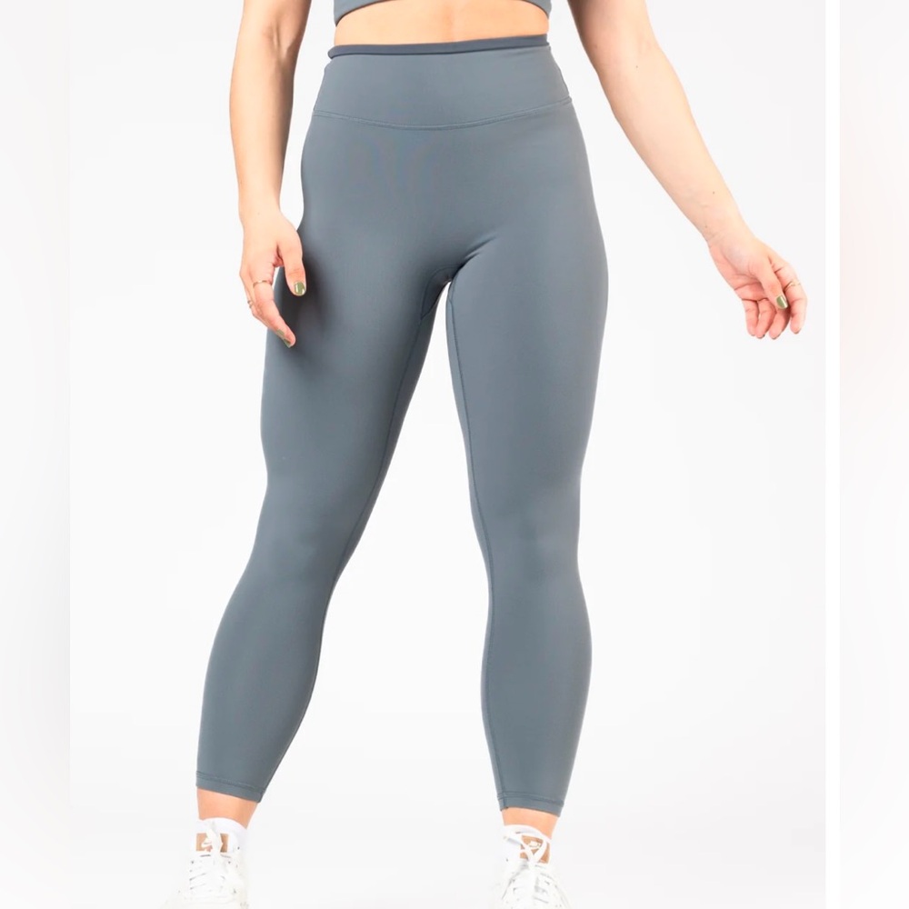 P’tula Sierra 2Tone Legging: 23”